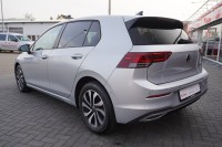 VW Golf VIII 1.5 16V TSI Active