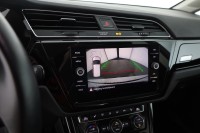 VW Touran 1.5 TSI R-Line
