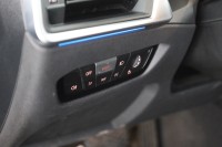 BMW 320 e Touring Advantage