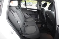 BMW 220 i Advantage AT