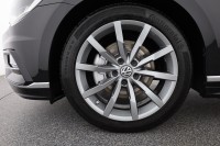 VW Passat Variant 2.0 TSI DSG R-Line