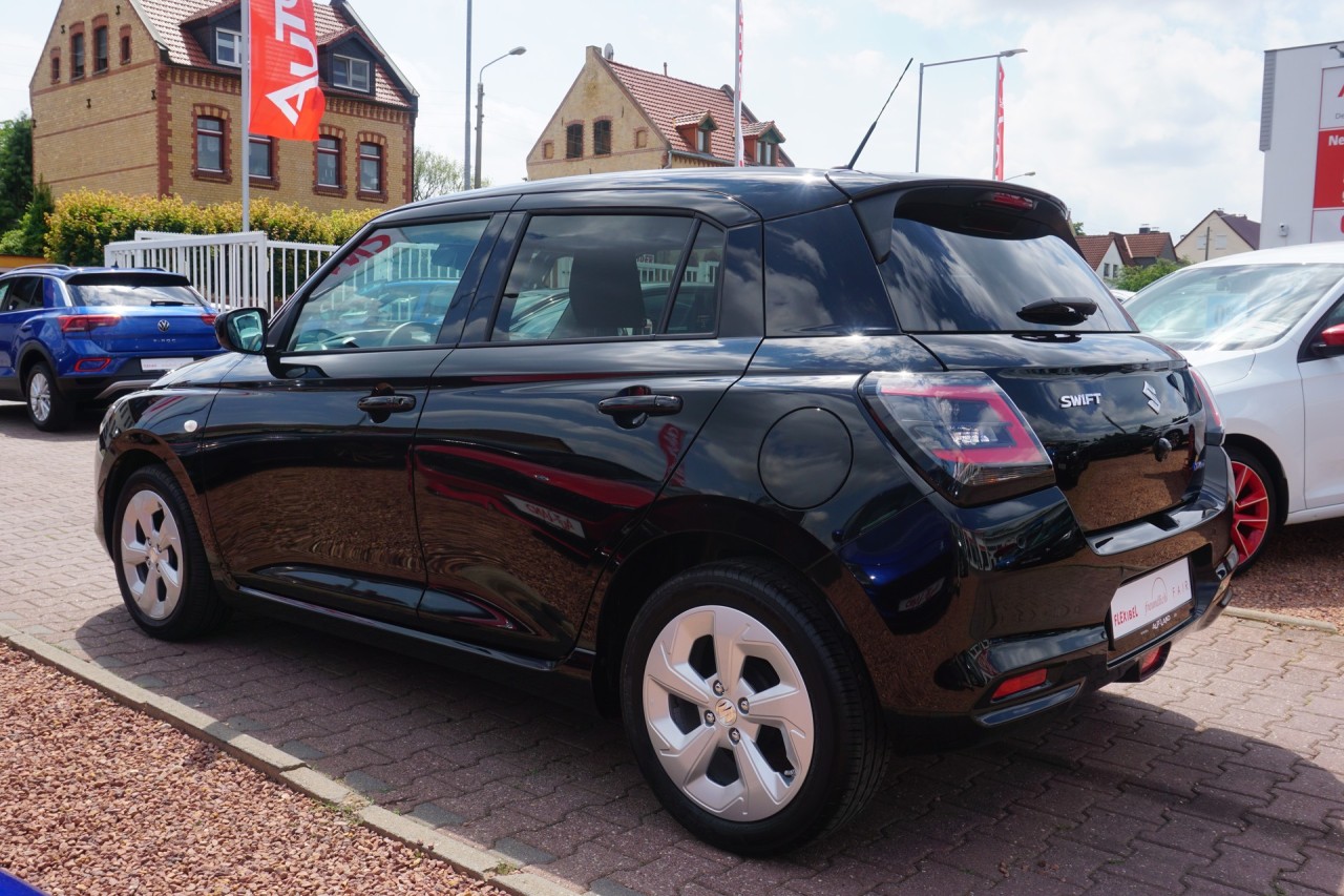 Suzuki Swift 1.2 Dualjet Comfort CVT