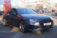 Audi A4 Quattro 40 2.0 TDI quattro S line