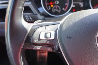 VW Touran 1.5 TSI DSG IQ.DRIVE