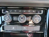 VW Touran 1.5 TSI Highline R-Line