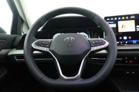 VW Golf VIII e1.5 TSI DSG