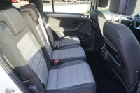 VW Touran 2.0 TDI R-Line