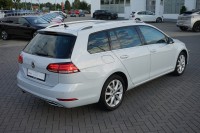 VW Golf VII Variant 1.5 TSI DSG Highline