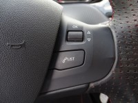Peugeot 2008 1.2 PureTech Black Edition