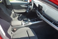 Audi A4 Quattro Avant 40 2.0 quattro S-Line