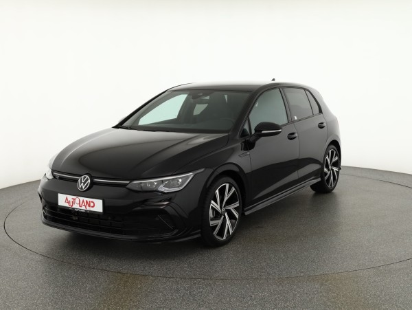 VW Golf VIII 1.5 eTSI DSG R-Line