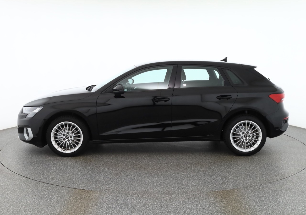 Audi A3 Sportback 30 TFSI advanced