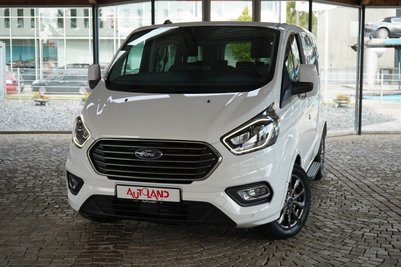 Ford Tourneo Custom 2.0 TDCi