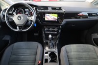 VW Touran 1.5 TSI Highline DSG R-Line
