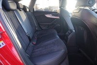 Audi A4 Quattro Avant 40 TDI quattro S line