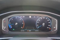 VW Passat Variant 2.0 TDI Elegance R-Line