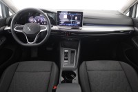 VW Golf VIII Variant 1.5 eTSI DSG