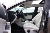 Mercedes-Benz CLA 250 AMG Line