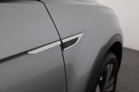 VW T-Roc R-Line 1.5 TSI DSG