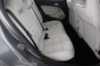 Mercedes-Benz GLA 200 Urban
