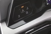VW Golf VIII Variant 1.0 eTSI DSG