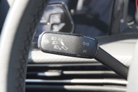 VW Golf VIII Variant 2.0 TDI R-Line