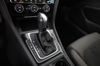 VW Golf VII Variant 2.0 TDI DSG R-Line