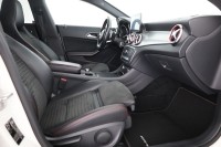 Mercedes-Benz Shooting Brake CLA 200 7G-DCT AMG Line