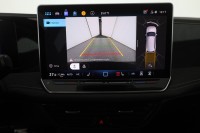 VW Passat Variant 1.5 eTSI DSG