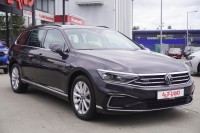 VW Passat Variant GTE