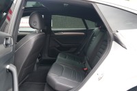 VW Arteon 2.0 R-Line 4Motion