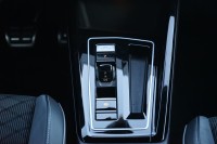 VW Golf Variant R-Line 1.5 eTSI DSG