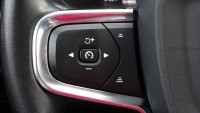 Volvo XC 40 T2 2WD Momentum Pro
