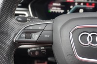 Audi A4 Avant 40 2.0 TDI S-Line