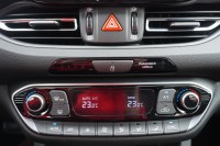 Hyundai i30 Kombi 1.5 Edition 30 Mild-Hybrid DCT