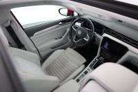 VW Passat Variant 2.0 TDI Elegance