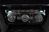 VW Passat Variant 2.0 TSI 4Motion R-Line