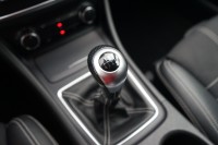 Mercedes-Benz GLA 200 Standard