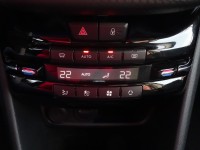Peugeot 2008 1.2 PureTech Black Edition