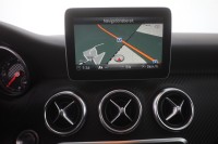 Mercedes-Benz A 180 A180 d AMG Line