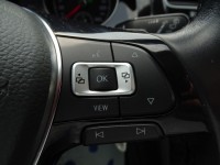 VW Golf VII 1.5 TSI Highline R-Line