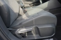 VW Golf VIII Variant 1.5 TSI