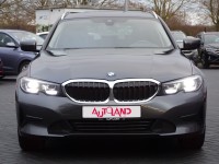 BMW 318 318d Touring Advantage Aut.