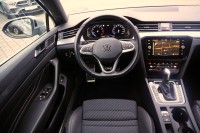 VW Passat Variant 2.0 TSI DSG R-Line