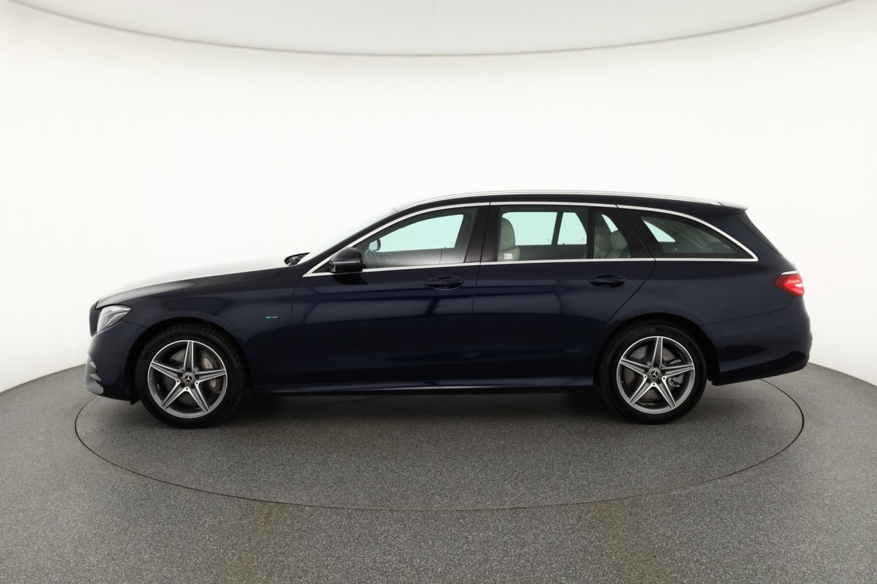 Mercedes-Benz E 300 E300 de T AMG Line