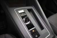 VW Golf VIII Variant 1.5 eTSI DSG