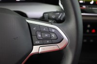 VW Golf VIII Variant 1.5 eTSI DSG Life