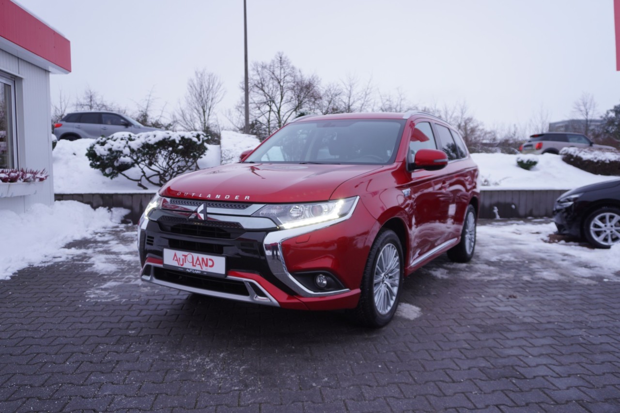 Mitsubishi Outlander 2.4Hybrid PHEV Spirit 4WD