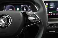 Skoda Octavia Combi 1.5 TSI First Edition