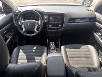 Mitsubishi Outlander 2.4 PHEV Spirit CVT